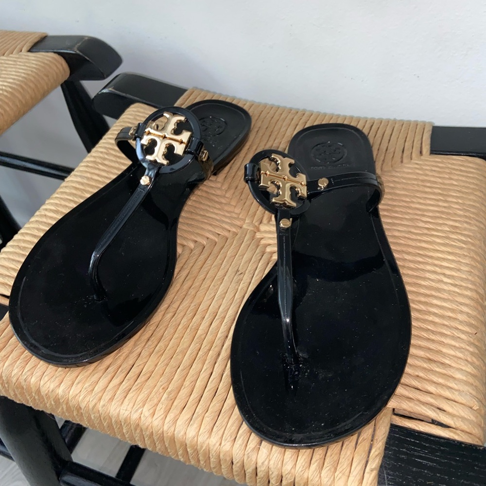 COPY - Tory Burch MINI MILLER JELLY THONG SANDAL Color: Perfect Black Size 9